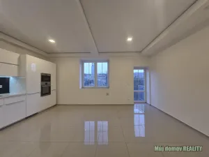 Pronájem bytu 4+kk, Praha - Smíchov, Plzeňská, 100 m2