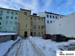 Pronájem bytu 2+1, Rýmařov, náměstí Míru, 77 m2