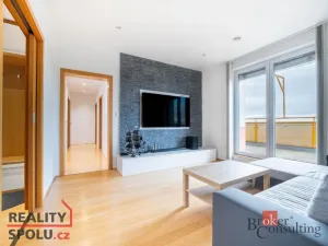 Prodej bytu 3+kk, Pohořelice, Znojemská, 89 m2