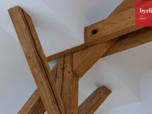 Pronájem bytu 2+kk, Praha, Vrtbova, 56 m2