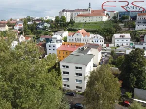 Pronájem kanceláře, Mladá Boleslav - Mladá Boleslav IV, 1800 m2