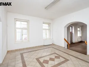 Pronájem obchodního prostoru, Písek, Chelčického, 183 m2