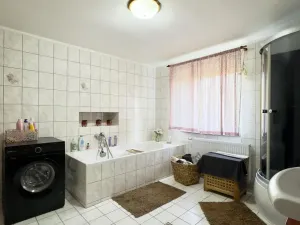 Prodej vícegeneračního domu, Podlesí, 240 m2