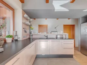 Prodej rodinného domu, Malá Hraštice, 267 m2