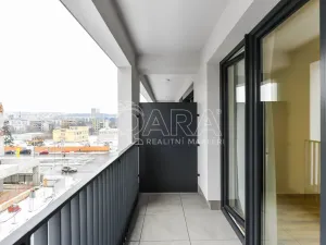 Pronájem bytu 1+kk, Praha, Poděbradská, 31 m2