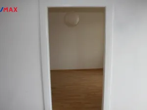 Pronájem bytu 1+1, Strakonice - Strakonice II, Komenského, 52 m2