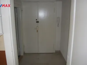 Pronájem bytu 1+1, Strakonice - Strakonice II, Komenského, 52 m2