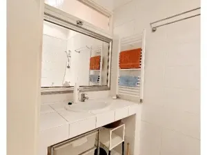 Pronájem bytu 2+1, Praha - Staré Město, Benediktská, 63 m2