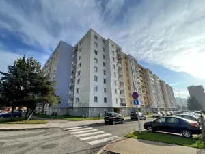 Prodej bytu 3+1, Trutnov - Horní Staré Město, Pampelišková, 77 m2