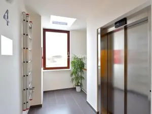Pronájem bytu 4+kk, Praha - Veleslavín, Pod dvorem, 100 m2