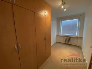 Pronájem bytu 3+1, Opava - Kateřinky, Antonína Sovy, 65 m2