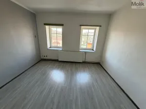 Prodej bytu 4+1, Chomutov, Školní, 115 m2