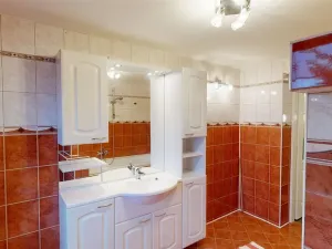 Pronájem rodinného domu, Králův Dvůr - Křižatky, 179 m2