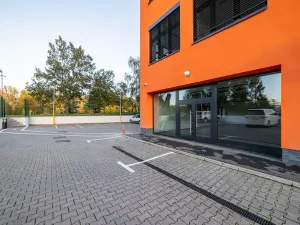 Pronájem obchodního prostoru, Mělník, Bezručova, 103 m2