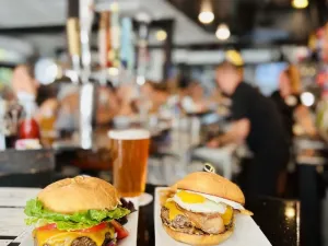 Pronájem restaurace, Praha - Vinohrady, 148 m2