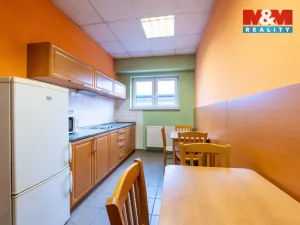 Prodej výrobních prostor, Slavičín, 714 m2