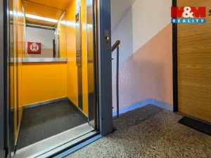 Prodej bytu 2+1, Karlovy Vary - Rybáře, Konečná, 55 m2