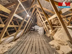 Prodej činžovního domu, Plužná, 700 m2