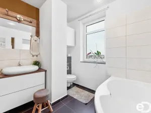 Prodej bytu 3+kk, Hradec Králové, Na Občinách, 110 m2