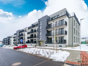 Prodej bytu 1+kk, Kladno, Ke křížku, 30 m2