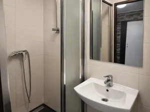 Prodej ubytování, Praha, Chvalská, 11 m2