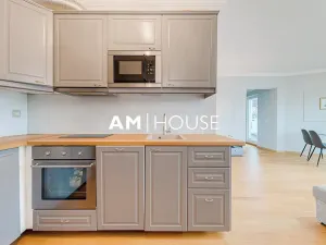 Pronájem bytu 3+kk, Praha - Vysočany, 73 m2