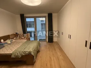 Prodej bytu 2+kk, Praha - Karlín, Křižíkova, 66 m2