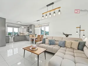 Prodej rodinného domu, Úpohlavy, 125 m2