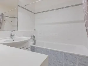 Pronájem bytu 2+1, Praha - Bohnice, Gdaňská, 58 m2