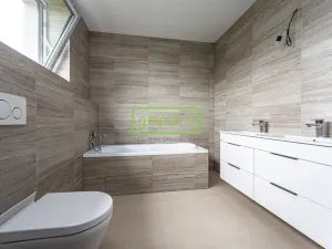 Prodej rodinného domu, Káraný, Masarykova, 123 m2