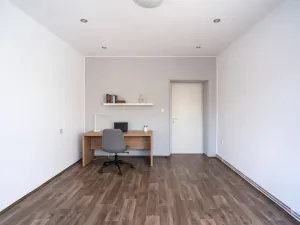 Pronájem bytu 2+kk, Trutnov - Střední Předměstí, Libušinka, 50 m2