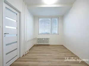 Pronájem bytu 2+kk, Praha - Krč, V Štíhlách, 36 m2