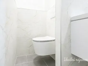 Pronájem bytu 2+kk, Praha - Krč, V Štíhlách, 36 m2