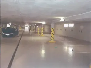 Pronájem garážového stání, Hradec Králové, Jungmannova, 6 m2