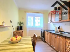 Prodej bytu 2+1, Jaroměř, Knappova, 63 m2