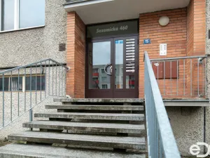 Prodej bytu 1+1, Hradec Králové, Sezemická, 32 m2