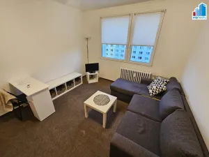 Pronájem bytu 1+kk, Plzeň - Doubravka, Na Dlouhých, 25 m2