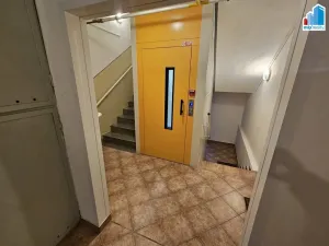 Pronájem bytu 1+kk, Plzeň - Doubravka, Na Dlouhých, 25 m2