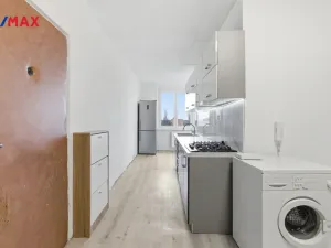 Prodej bytu 3+1, Sokolov, Švabinského, 75 m2