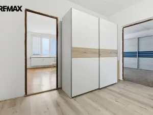 Prodej bytu 3+1, Sokolov, Švabinského, 75 m2