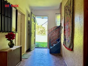 Prodej rodinného domu, Nezabudice, 410 m2