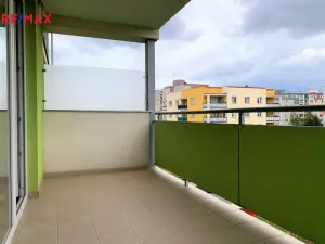 Pronájem bytu 1+kk, Olomouc, Peškova, 45 m2