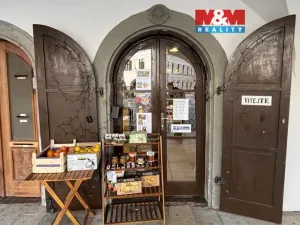Pronájem obchodního prostoru, Litomyšl, Smetanovo náměstí, 18 m2