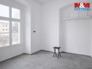 Pronájem garáže, Řehlovice - Hliňany, 81 m2