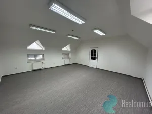 Pronájem kanceláře, České Budějovice - České Budějovice 2, Husova tř., 139 m2