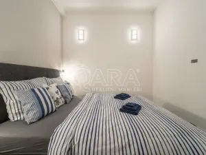 Pronájem bytu 2+kk, Praha - Karlín, Sokolovská, 39 m2