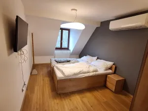 Prodej činžovního domu, Teplice, Laubeho náměstí, 425 m2