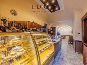 Prodej činžovního domu, Frýdek-Místek, Zámecké nám., 450 m2