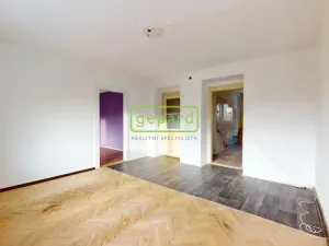 Prodej bytu 2+1, Horní Slavkov, Dlouhá, 57 m2