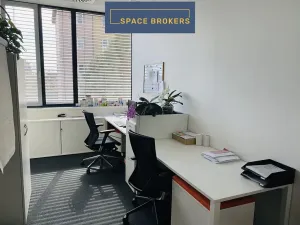 Pronájem kanceláře, Praha - Michle, Jihlavská, 2790 m2